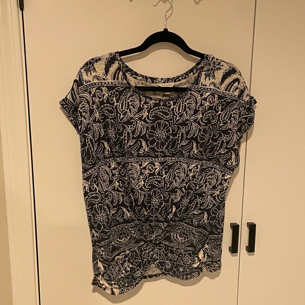 Lucky Brand, Size L, Navy & white front knot shirt